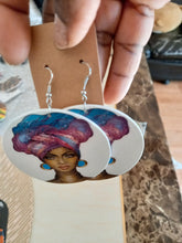 Load image into Gallery viewer, Elegant African Women printed earrings
