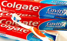 Load image into Gallery viewer, Colgate tooth paste
